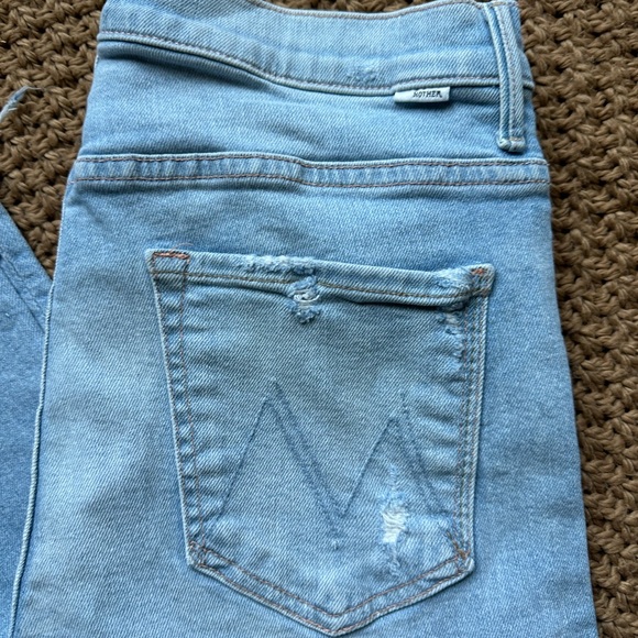 MOTHER Blue Ankle Cropped Jeans with Distressed Hem - Picture 2 of 5